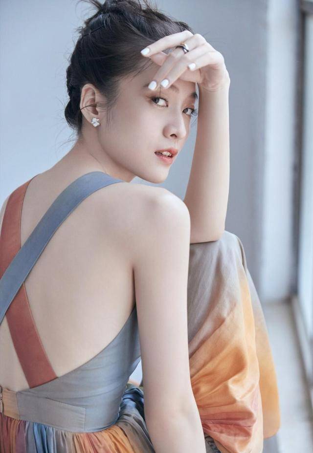 这4位表里不一的明星,个个段位极高_陈伟霆_陈小_容祖儿