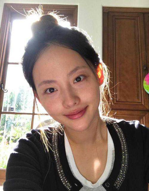 李沁:我生图好看,张嘉倪:我生图也好看,孙一宁:都没我好看_钟楚曦_穿