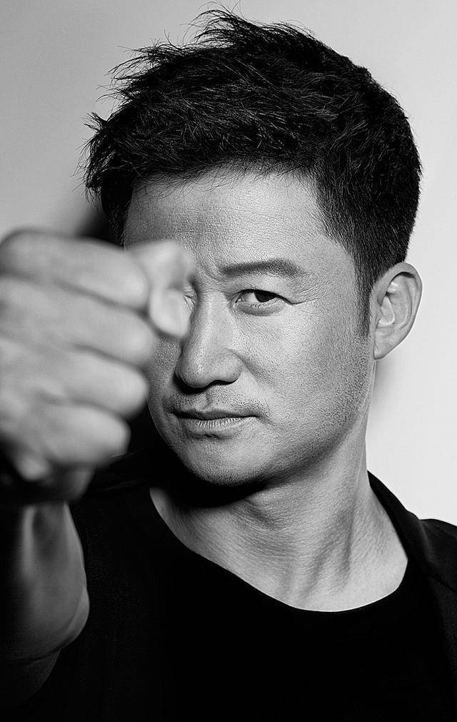 吴京为啥从不晒自己老婆?