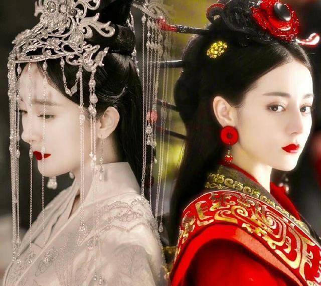 杨幂密室大逃脱新照美回18,和热巴同框好御_样子_cp_五官