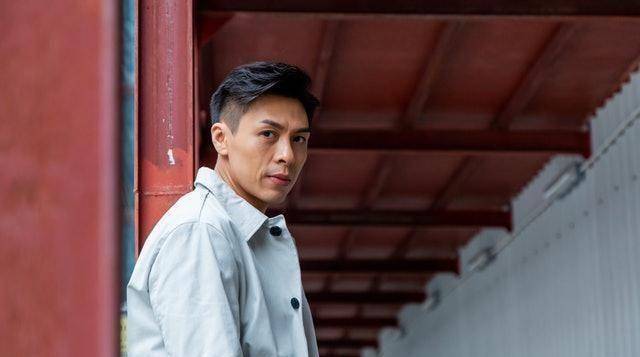 tvb绿叶陈少邦苦熬20年一尝电影男主滋味,离巢后仍盼再签tvb长约_香港