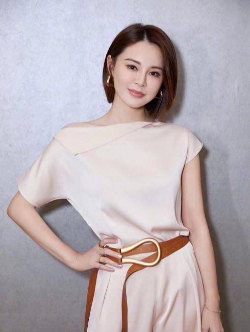 佟大为:为老婆庆生,一边在生日趴上激吻一边称呼其为"小姑娘_关悦