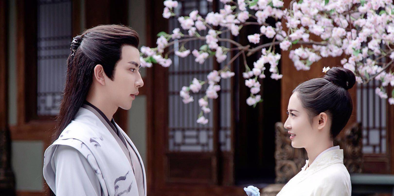 《两世欢》谁伤了景辞的脚?风眠万缘清离有什么关系?_原清_和风_剧情