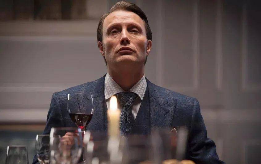 这疯批美人,谁不夸一句辣死我了_麦叔_反派_汉尼拔