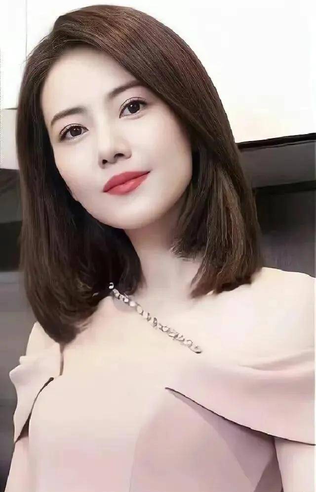 清纯美女高圆圆_电影_收视率_观众