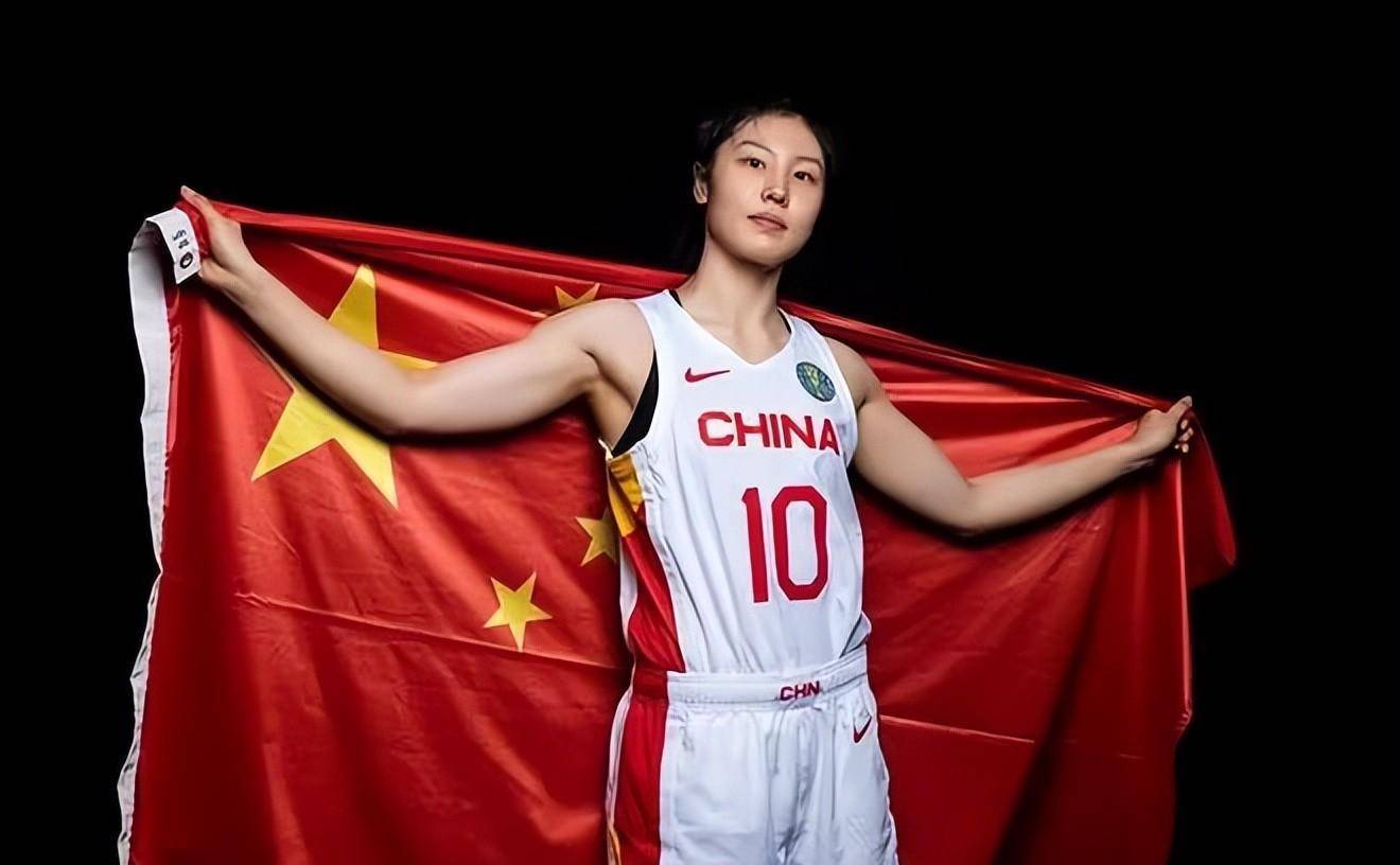 2018年张茹正式加盟河南女篮,开启wcba生涯,2023年转会内蒙古女篮并且