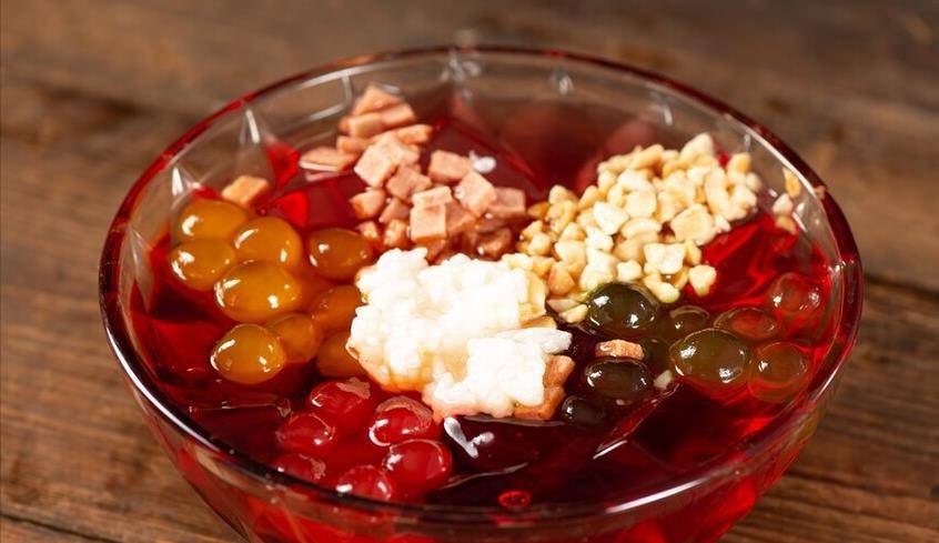 夏天自制冰粉,教你正宗手工做法,甘甜爽滑冰冰凉,解馋又解暑_东西