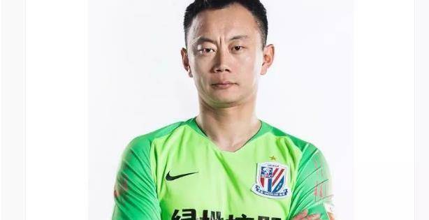 申花新帅本轮错信一人首发,差点葬送球队胜局,直接被对手打爆_李帅