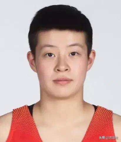 中国女篮李缘:父亲称她热爱篮球,回家给爷爷过生日很孝顺