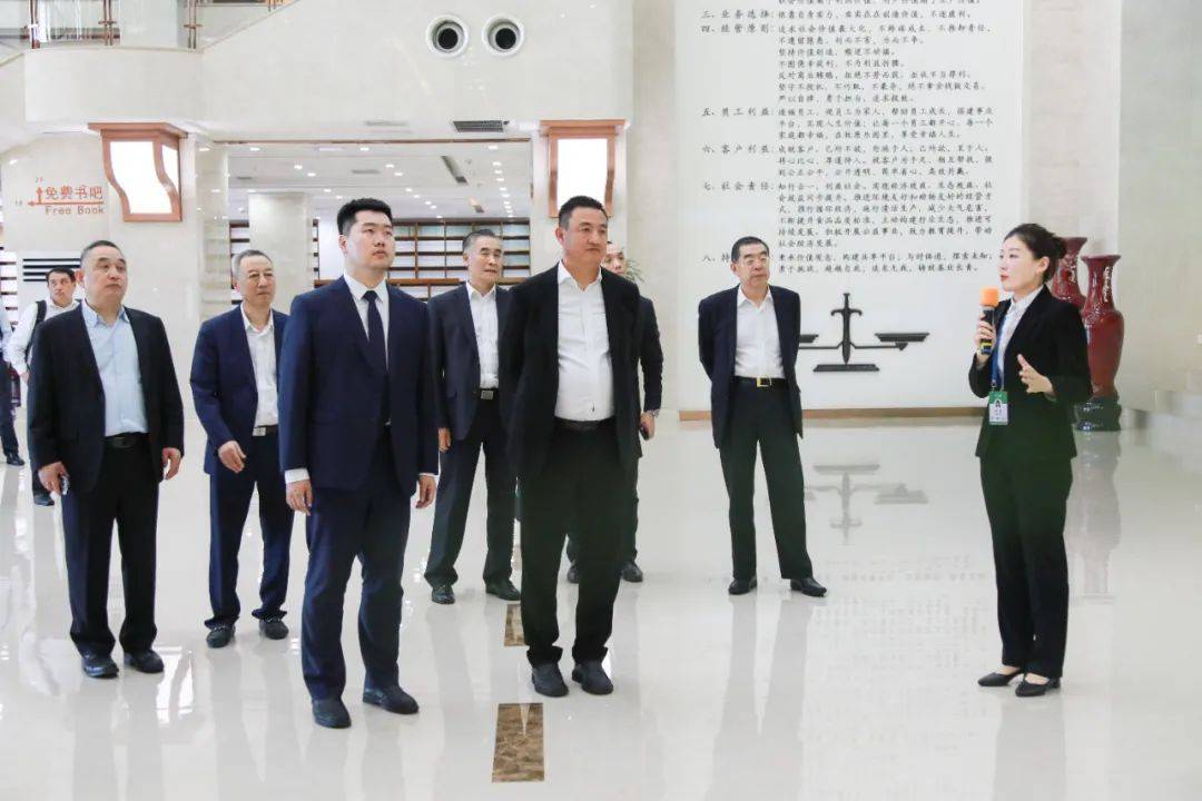 正大集团资深副董事长杨小平一行莅临牧原参观交流_企业_中国区_首席