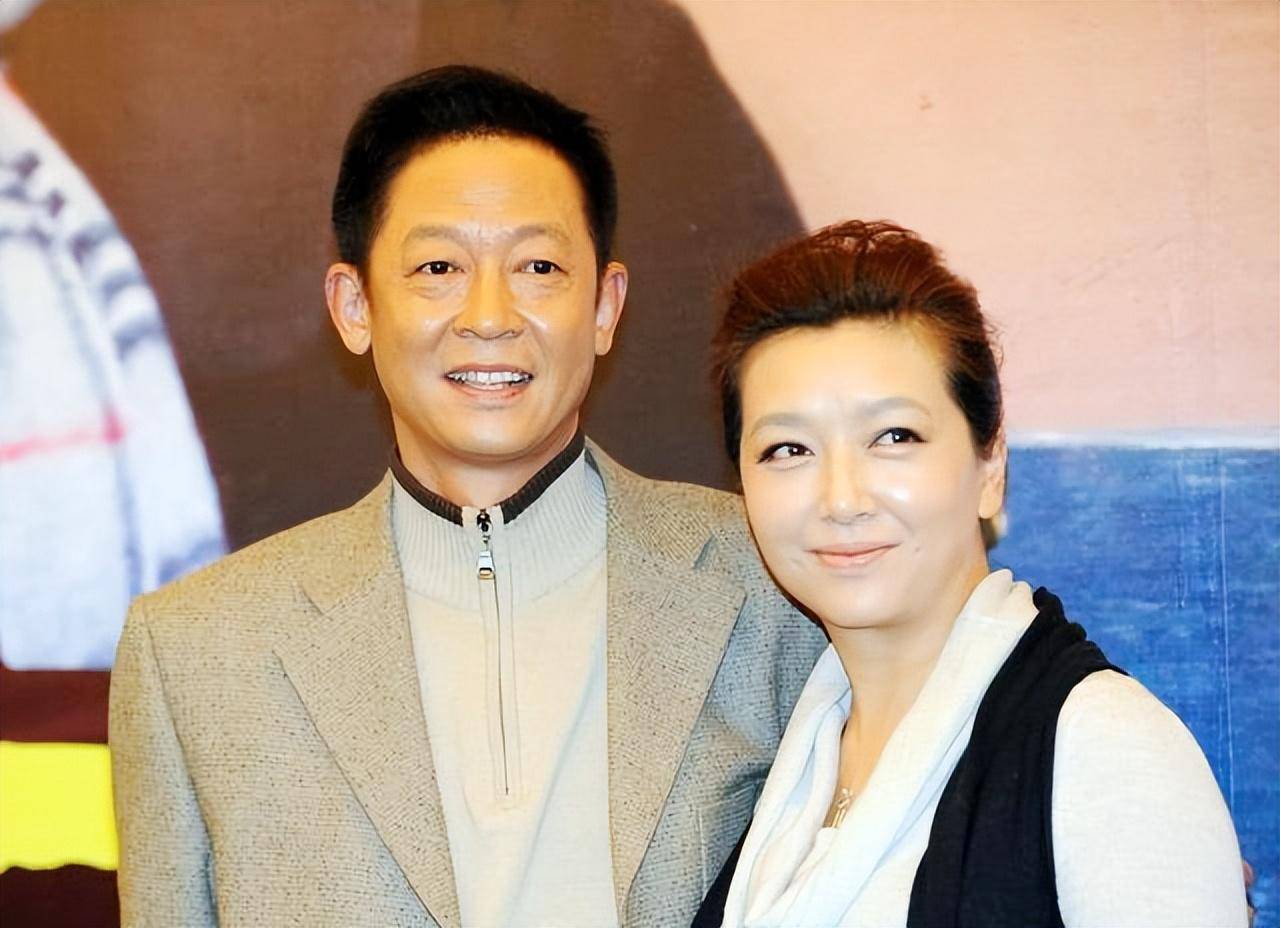 王志文:奉子成婚不离婚,婚姻在床头的苹果篮子里_陈坚红_母亲_儿子