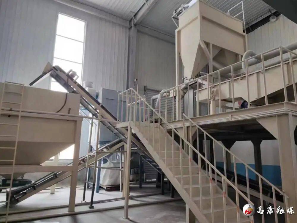 【资讯】山东博杉新材料年产2万吨超高纯石英砂生产线投产_企业宣传