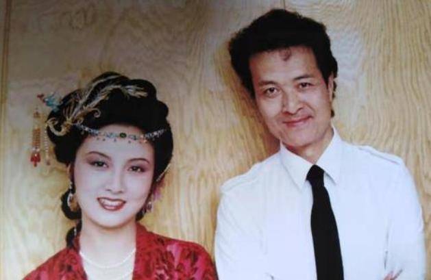 周里京:两任妻子,一个是挚爱,一个是救赎_杨树云_傅春英_小周