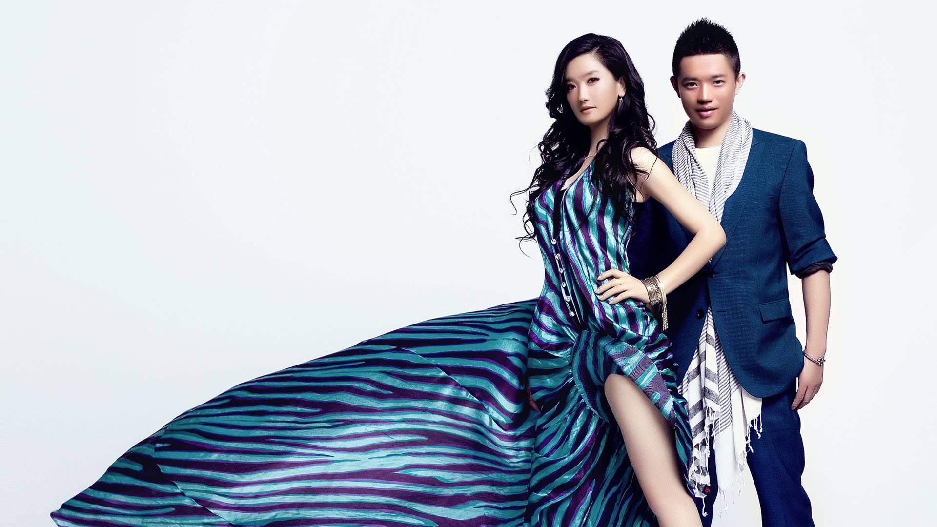 曾毅竟然50岁了,没怎么变老,玲花比他小7岁,梁朝伟61岁了依然社恐