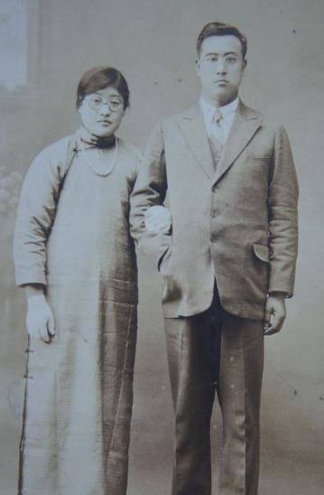 不料他和妹妹一见钟情,母亲态度让人措手不及_张默君_邵元冲_蒋作宾