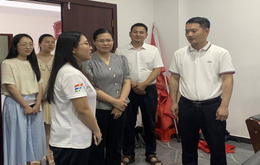 共青团江西省委副书记肖如恩莅临石城县赣江源镇指导我院学子社会实践