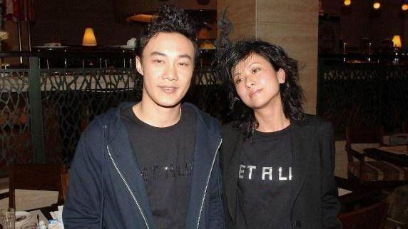 44岁陈奕迅玩心大发!