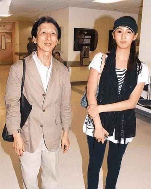 香港小花何傲儿,与大51岁富豪传恋情,是忘年交还是恋爱?