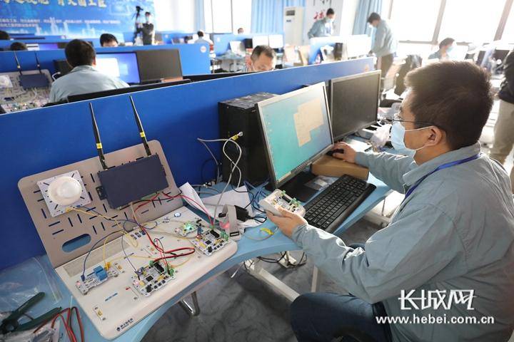 智能硬件装调员是做什么工作的？证书怎么报考？