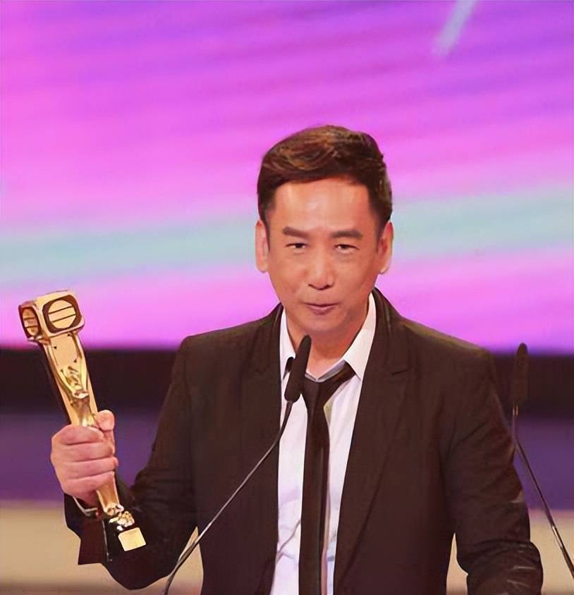 自曝下个月内地参加活动,不久前被传离巢_蒋志光_大台_消息