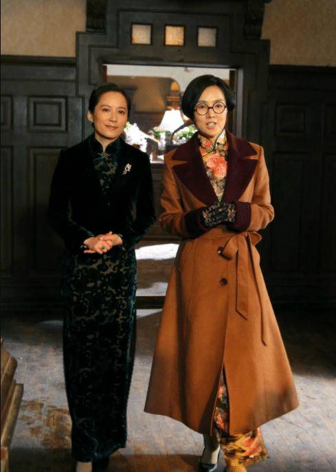 旗袍别瞎穿,太干瘪没气质,太丰腴显风尘,能驾驭的都是气质女神_俞飞鸿