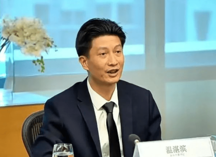 汕头市委书记温湛滨率团拜访正大集团资深董事长谢国民
