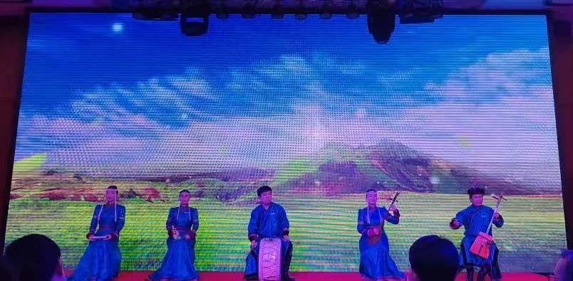 《为内蒙古喝彩》·阿克菲姆·长安客诗歌作品专场朗诵会成功举行