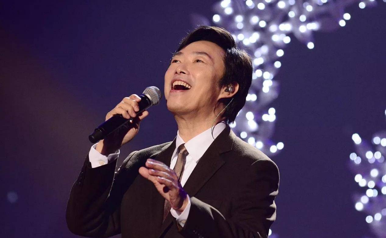 67岁费玉清被曝病情恶化,私生子突然现身照顾,黄安说出原因_刘文正