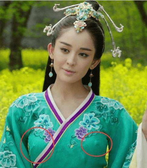 拍戏不爱穿内衣的古力娜扎,这次把鹿晗都给弄脸红了?_泳装_网友_郑爽