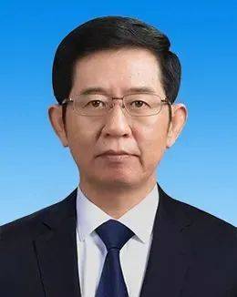 现任广东省政府副省长,党组成员,省公安厅党委书记,厅长,督察长.