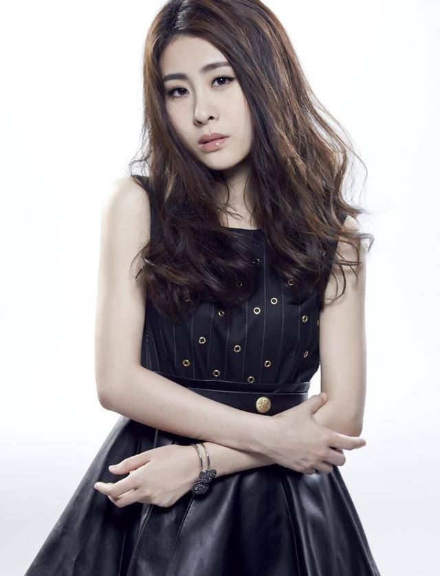 张碧晨:30岁当单亲妈妈,我与张杰是清白的,与谢娜是好姐妹_音乐