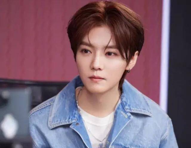 他长得比女生还女生,戴个假发放在人群都能以假乱真了_鹿晗_感觉_阳光