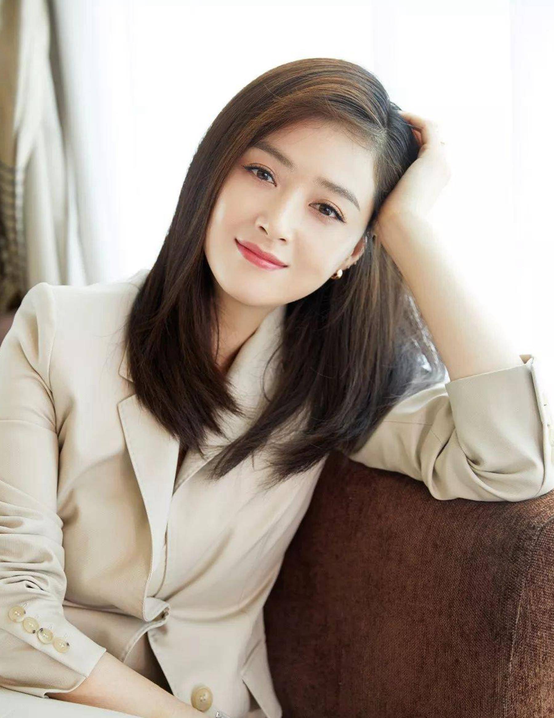 《欢乐颂》播出5年,五美发展大不同:蒋欣连扑7部剧,杨紫成顶流_影视剧