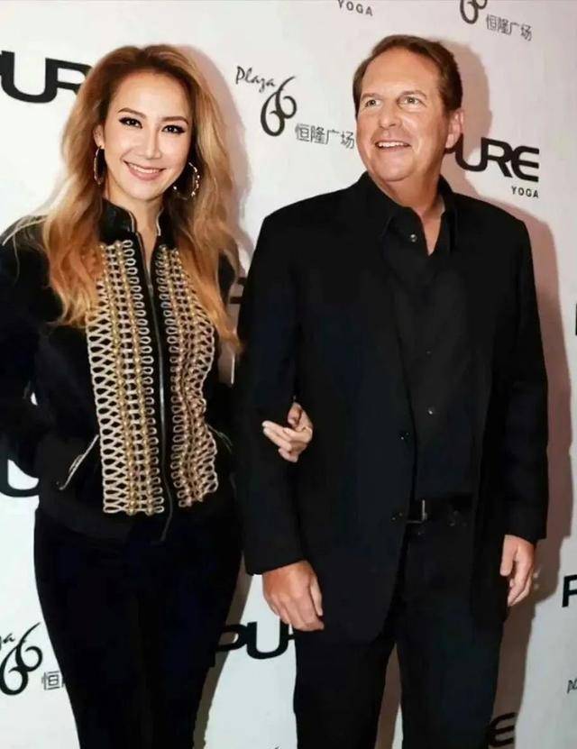 保时捷李岚_秦岚,tfboys,马嘉祺丁程鑫,李小璐,李玟