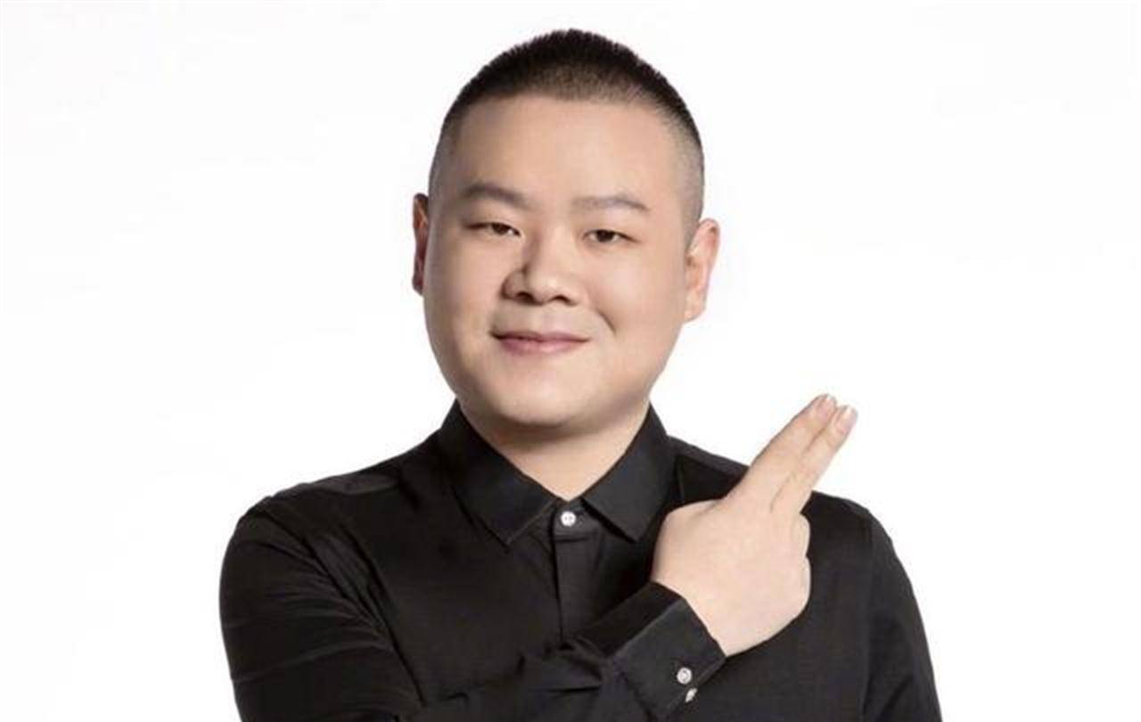 岳云鹏妻子疑似患病,曝出医院剃光头照,引发网友担心_郑敏_手术_家人