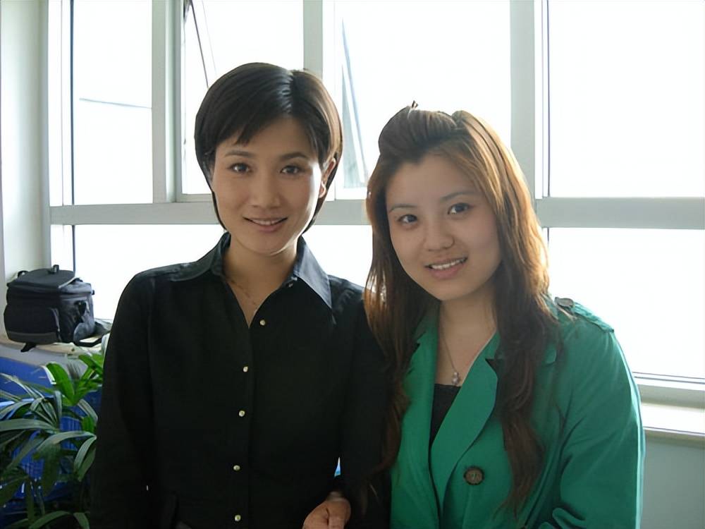 著名演员潘雨辰:与侯勇离婚后,染霜的玫瑰带泪开_生活_表演_艺术