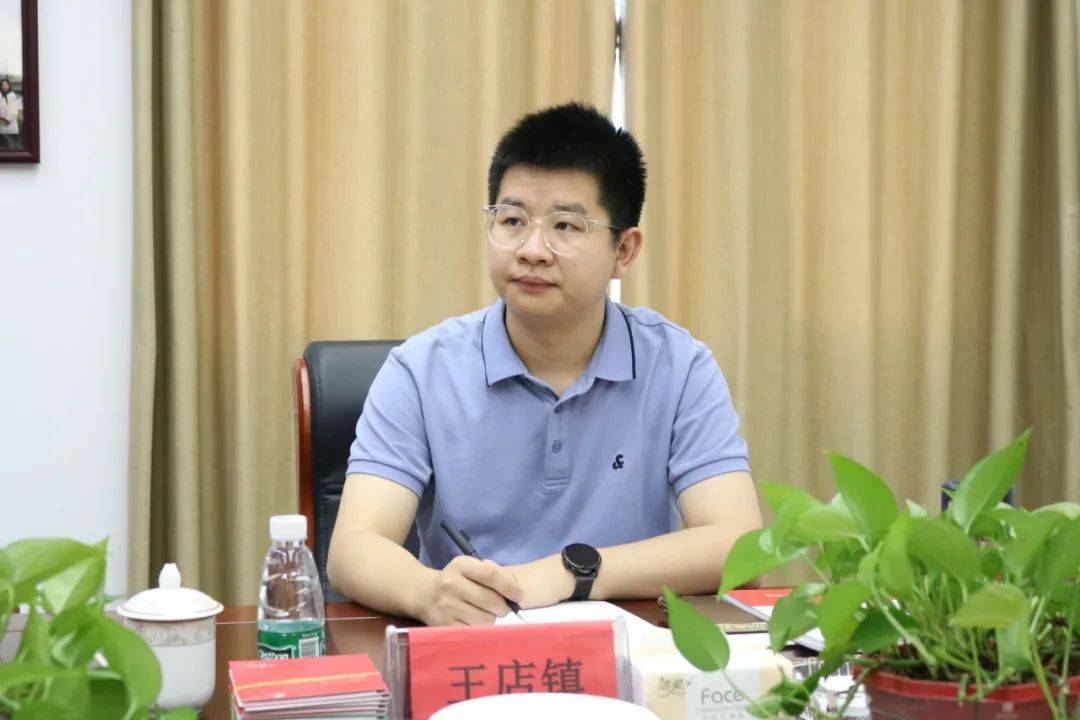 当阳市副市长王丹琰一行赴卓众之众开展"双千"服务助企纾困解难_企业