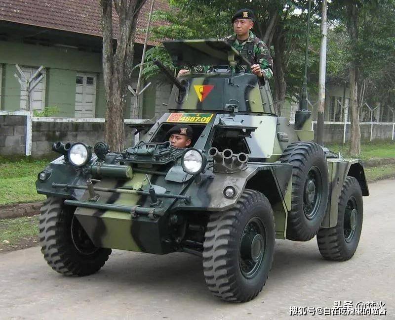 所以原本正在研制当中的fv601装甲车计划被暂停, 转而优先装备f603