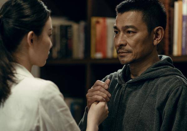 《拆弹专家2》电影影评:愤怒可以毁灭一切,真情是救世的良方,善恶只在