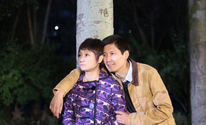 当监制被人算计,被苦恋八年男友无情分手,孔琳在痛苦中蜕变成长_耿乐