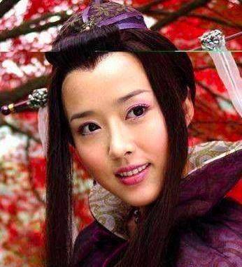 这部剧除了三位古典女神之外,很多人一定还对小精卫颇为喜欢吧,那个