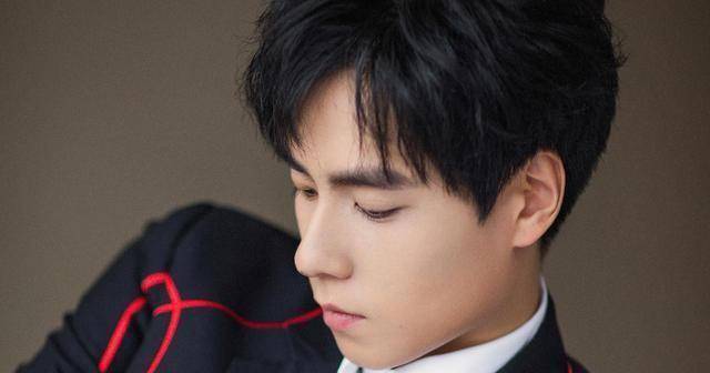 李现被换能接受,女主却并不满意_李一桐_胡一天_杨紫