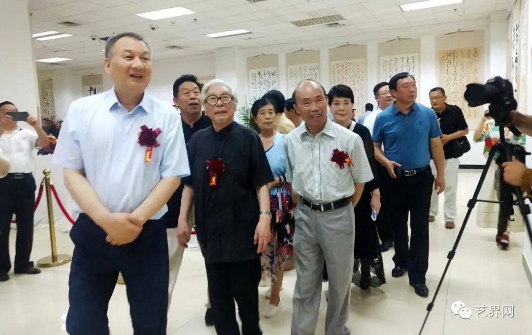 "殷契遗风"---魏峰甲骨文书法艺术展在安阳隆重开幕_中国_文化_展览