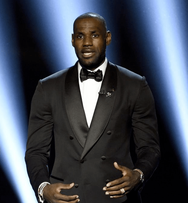 乔丹_贾巴尔_魔术师