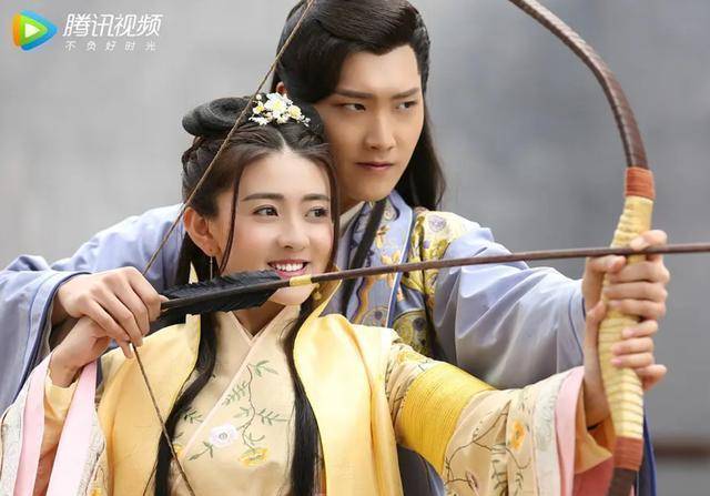 邢昭林新剧甜蜜开播,和肖燕先婚后爱太过瘾_梁洁_因为_观众