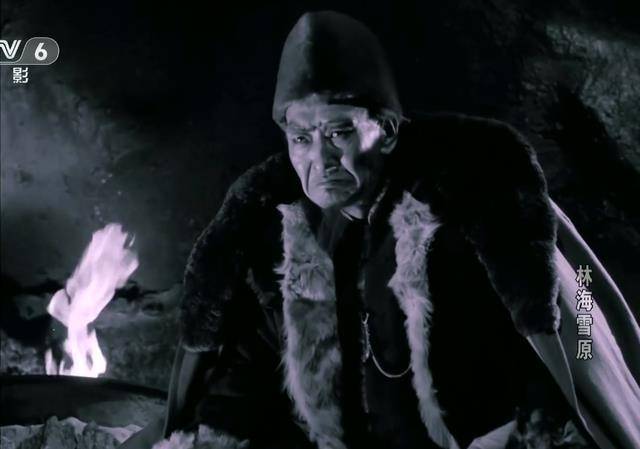 《林海雪原》了,杨子荣在座山雕的山洞里面对八大金刚一人一句的黑话