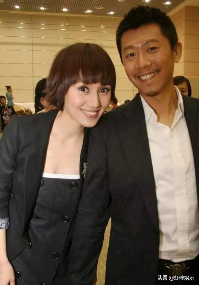 与初恋相守47年,她们生活就像偶像剧_谢楠_吴京_陶虹