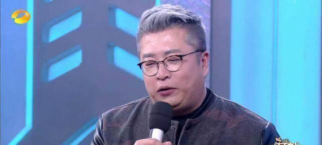 10年后揭秘《北京欢迎你》幕后故事:刘欢和王力宏享受待遇不一样_小柯