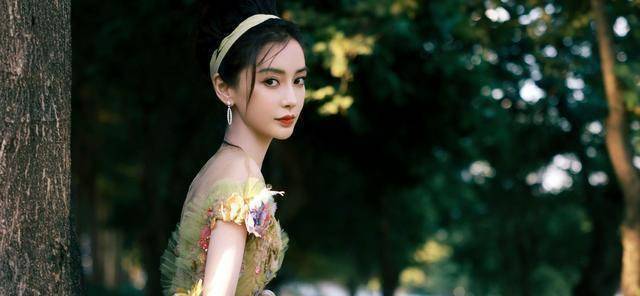 angelababy,混血颜第一人的颜值有多能打?_杨颖_五官_下唇