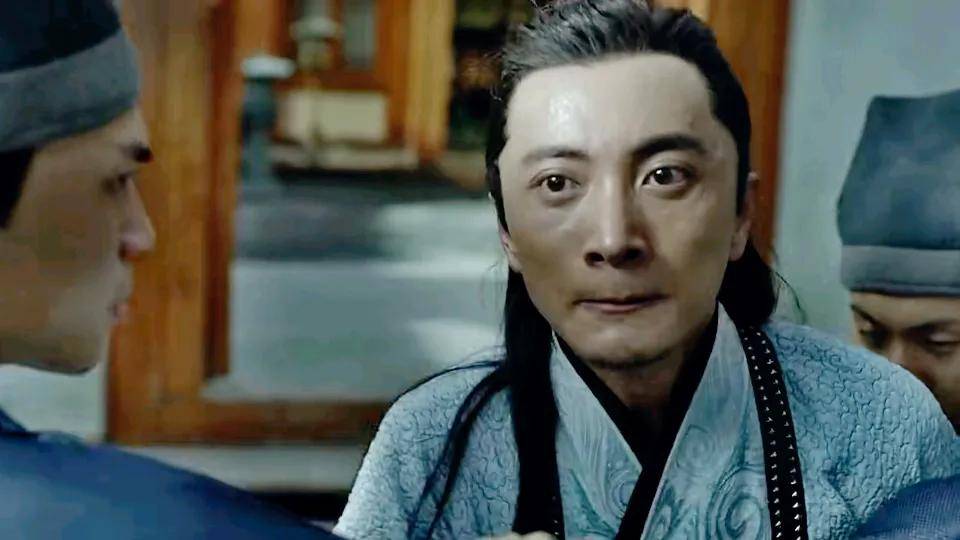 贾景晖:凭《庆余年》出圈,从校服到婚纱,妻子是演员,有女12岁_角色